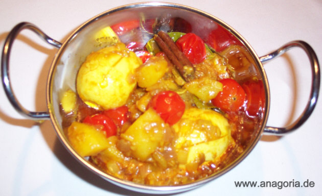 Eier-Curry mit Tomaten